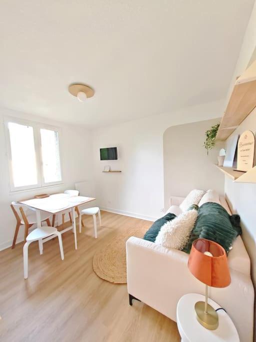 "Cocon Biellois" - Calme, Vue & Parking Apartment Bielle Exterior photo